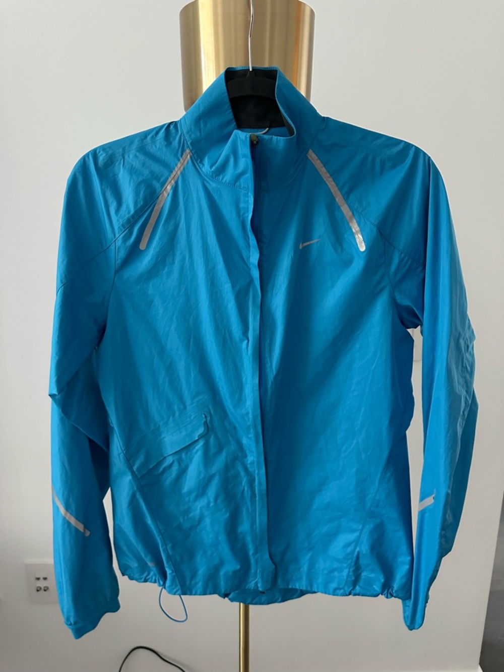 Nike - Women’s Lightweight Blue Running Jacket - M